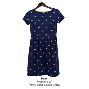 Boden Women's Navy Floral Short Sleeve Knee Length Dress Size 2P